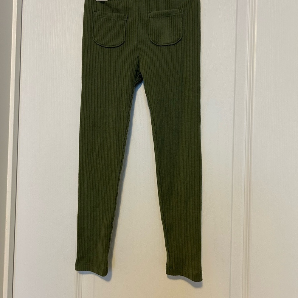 🌿 Old Navy Ribbed Leggings